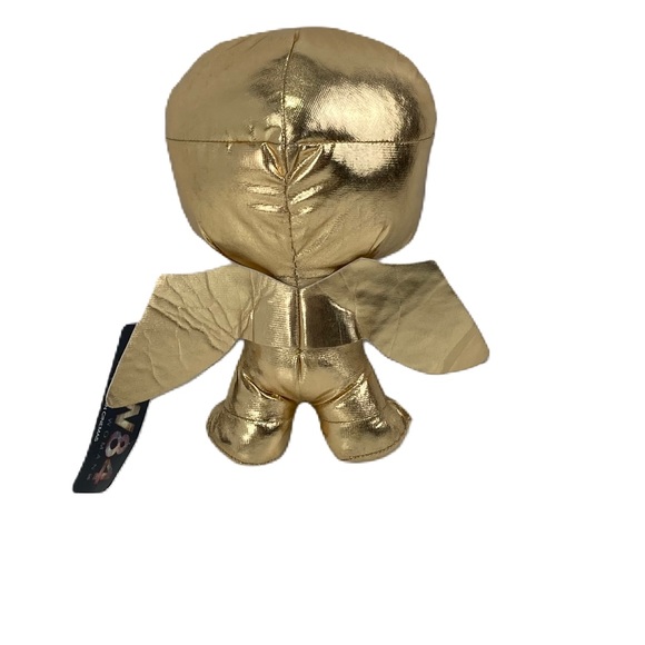 NWT DC Universe WW84 Golden Armor Wonder Woman 8" Plush Cinemark Exclusive - Picture 3 of 12